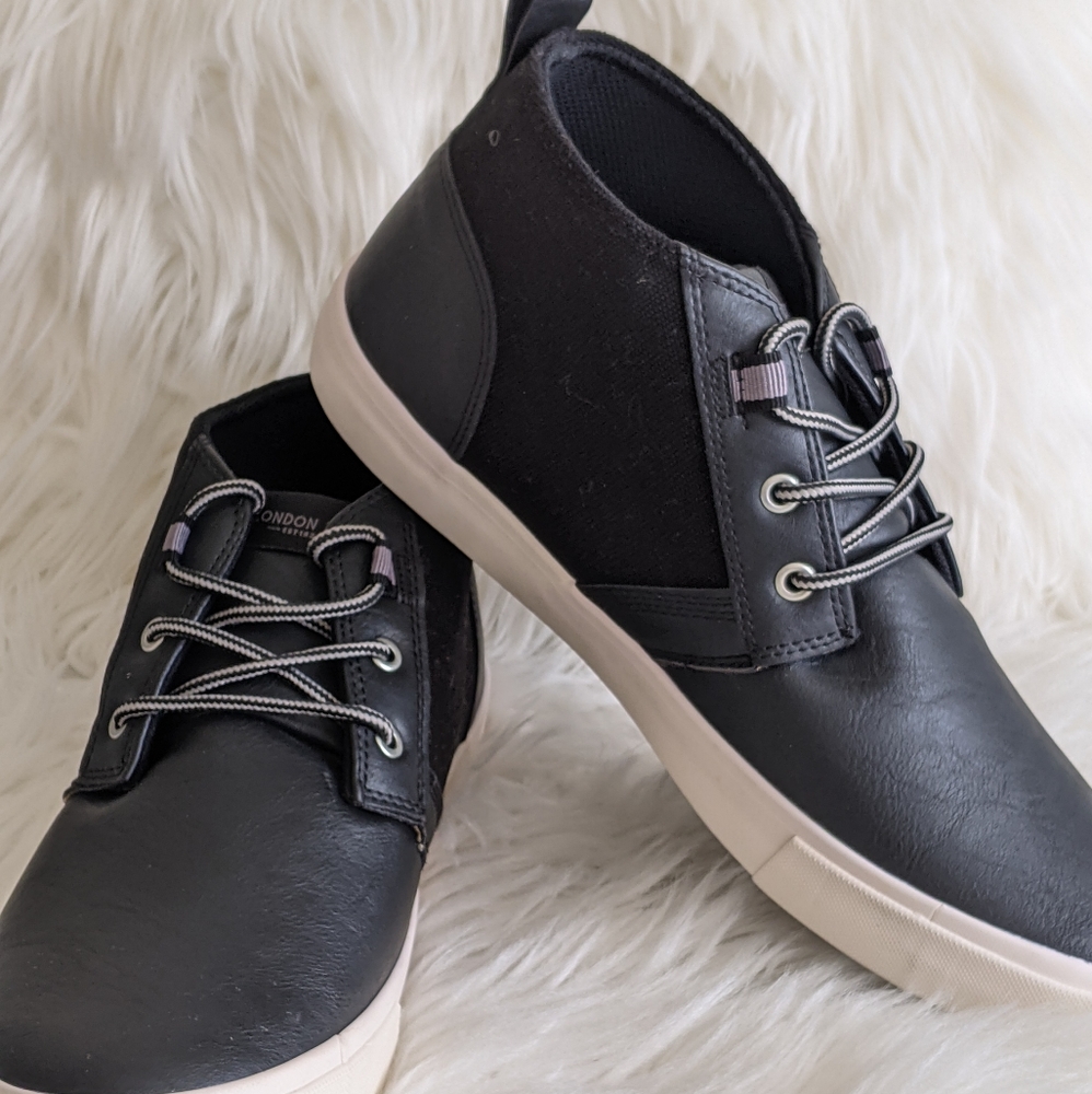 London Fog Epsom Black Semi High Top